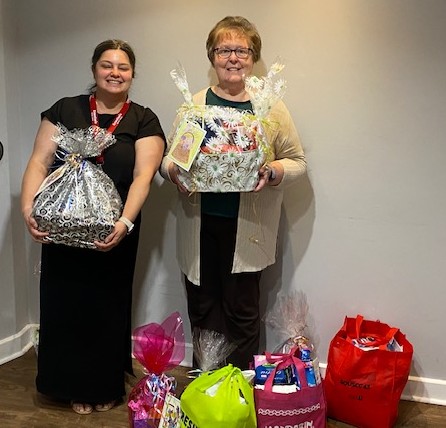 Delivery of baskets, personal care items and non-perishable food to Ernestine’s.